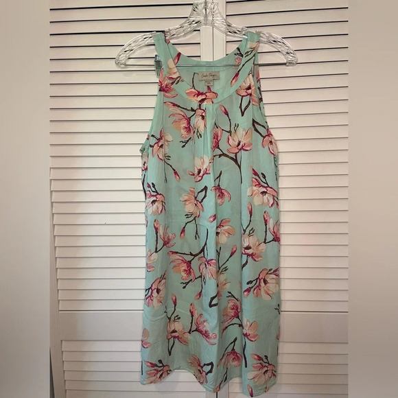Charlie Paige Dresses & Skirts - Charlie Paige Women’s Sleeveless Halter Neck Mini Dress Blue Pink Floral Medium